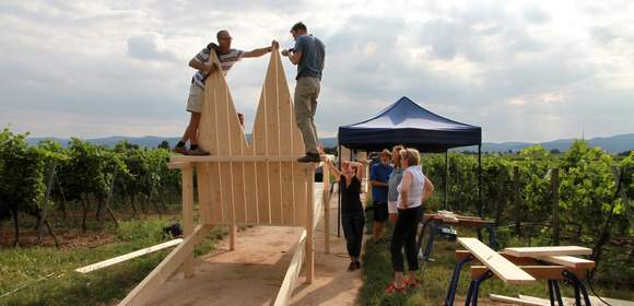 Sinnstiftende Bau-Aktion XXL Aussichts-Stuhl