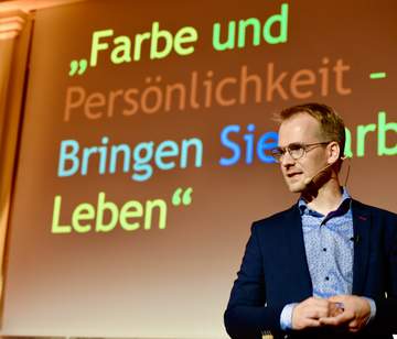 Karsten Homann Unternehmer und Autor Farbexperte