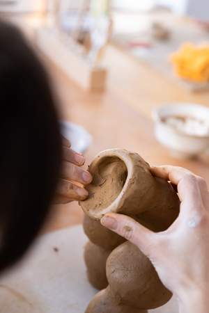 Kreatives Teambuilding – Gemeinsam töpfern