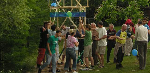 Handarbeit TeamTower of Power