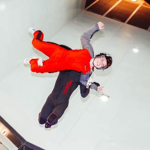 Indoor Skydiving Teamevent max. 10 Teilnehmer