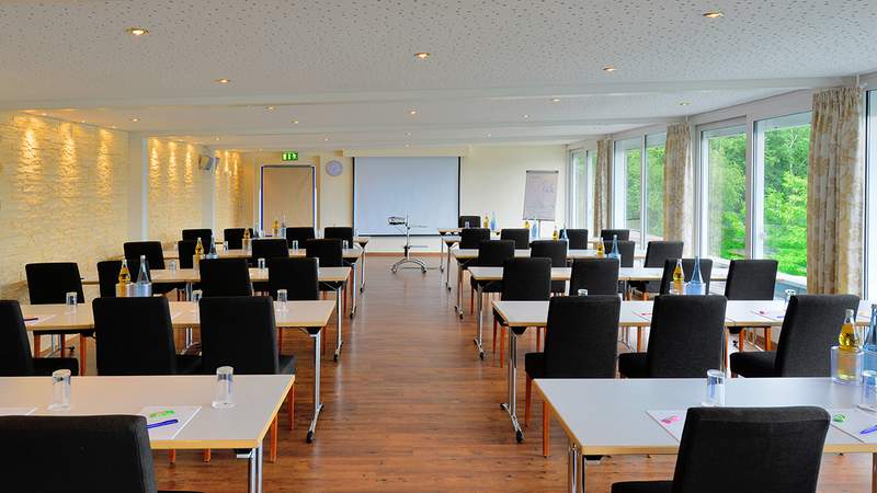 Tagungsraum Wintergarten Herzlich Willkommen im Ringhotel Remagen
