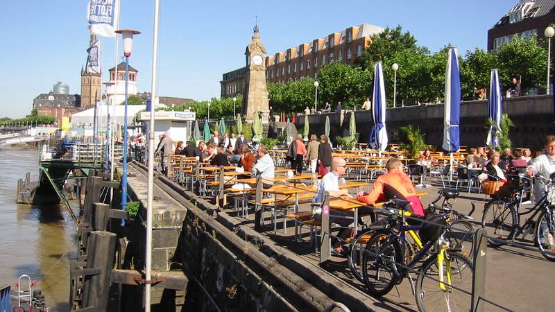 Lockere Stadtführung durch Düsseldorf