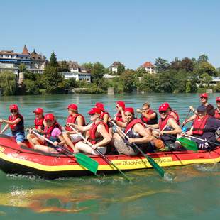 Rafting auf dem Altrhein bei Freiburg