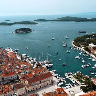 Hvar Hafen