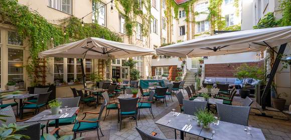 Summer BBQ im Hofgarten open Air
