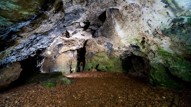 Karsthöhle in Franken
