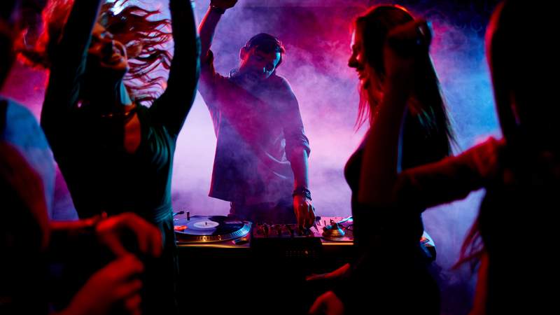 DJ Paket -moby1- DJ Paket -moby1-