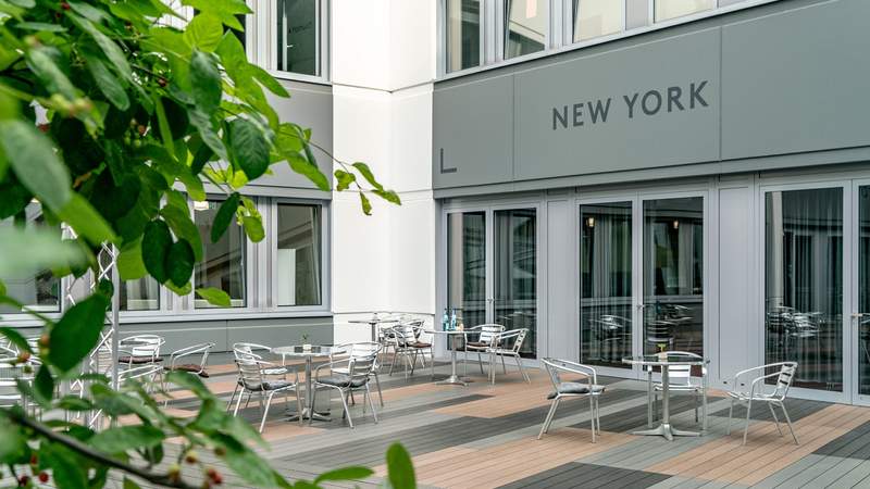 GLOBANA AIRPORT HOTEL****