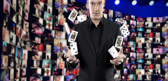 Digitalmagier Felix Digitale Online Zaubershow