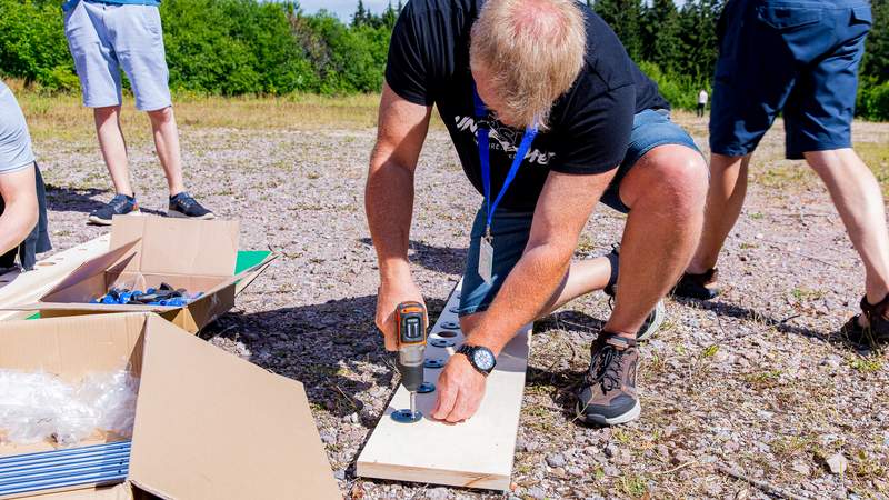 Tischkickerbau - das Teamevent