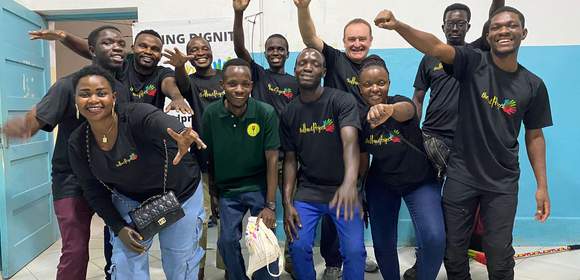 The Hand Project - CSR Teambuilding