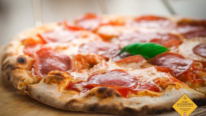 Authentische Pizza und Focaccia in Italien Authentische Pizza und Focaccia in Italien