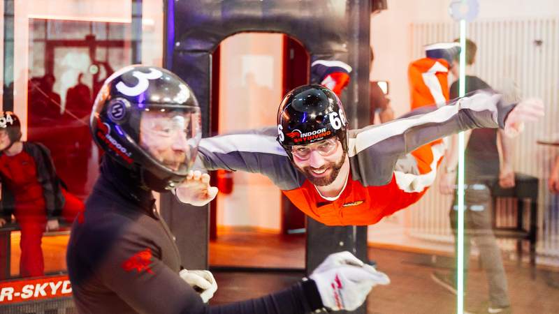 Indoor Skydiving Teamevent max. 10 Teilnehmer