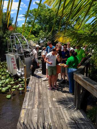 Miami, Everglades, Airboat Tour, Alligator Snacks