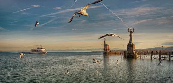 Hafeneinfahrt Kontanz am Bodensee