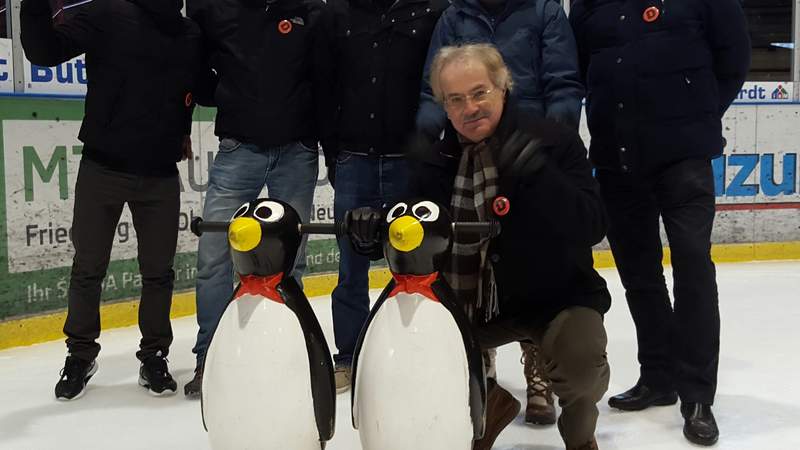 Winter-Olympiade im Eisstadion