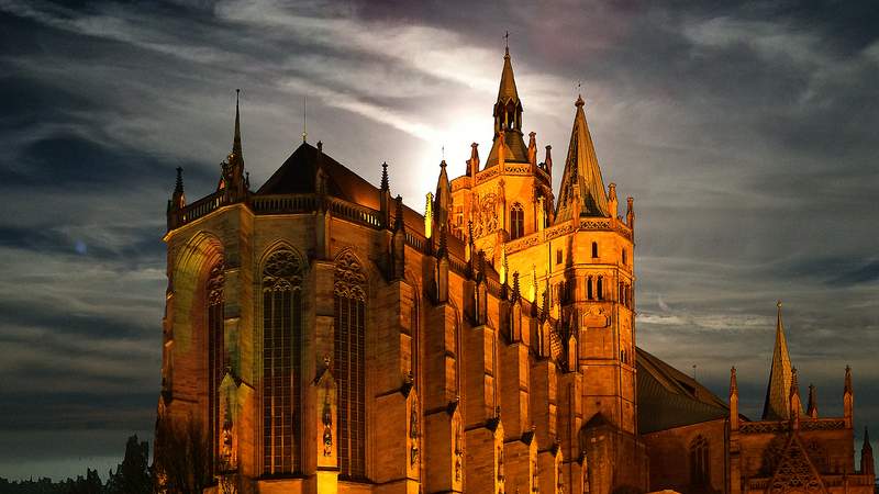 Der Erfurter Dom ist der wichtigste und älteste Kirchenbau der Landeshauptstadt