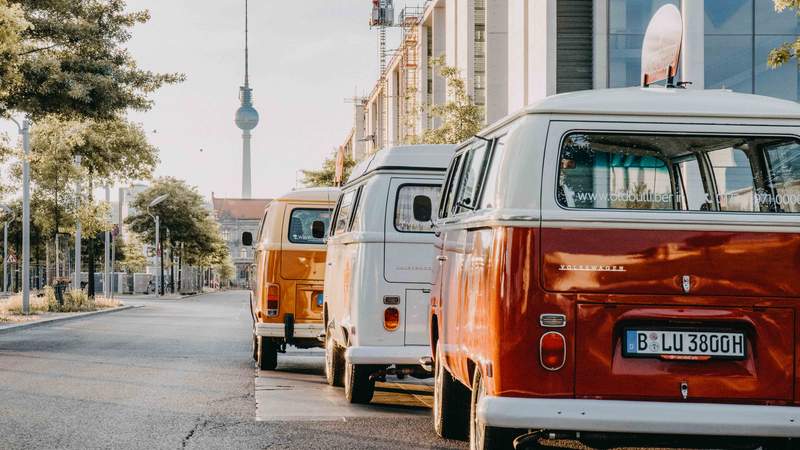 Bullige Berliner Stadtrundfahrt VW Bulli Roadtrip