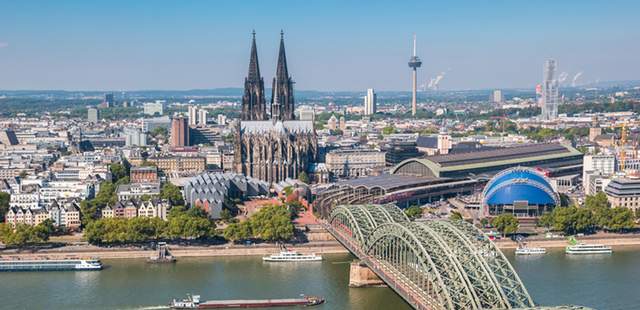 Köln: Ü29 Party Schifffahrt & 4*Hotel