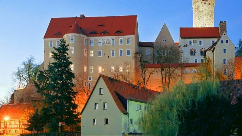 Festliche Gaukeleien auf Burg Gnandstein