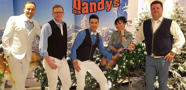 Die Dandys in weihnachtlicher Stimmung Party-& Showband Die Dandys