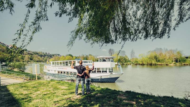 Schifffahrt auf dem Neckar