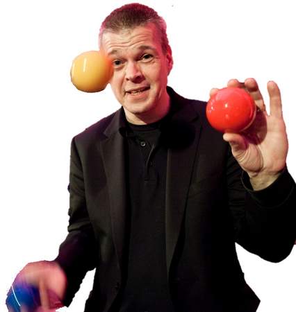 3 Bälle jonglieren lernen im Team