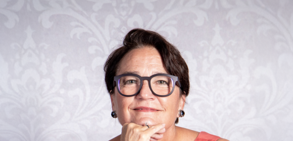 Dr. Linda Dahm