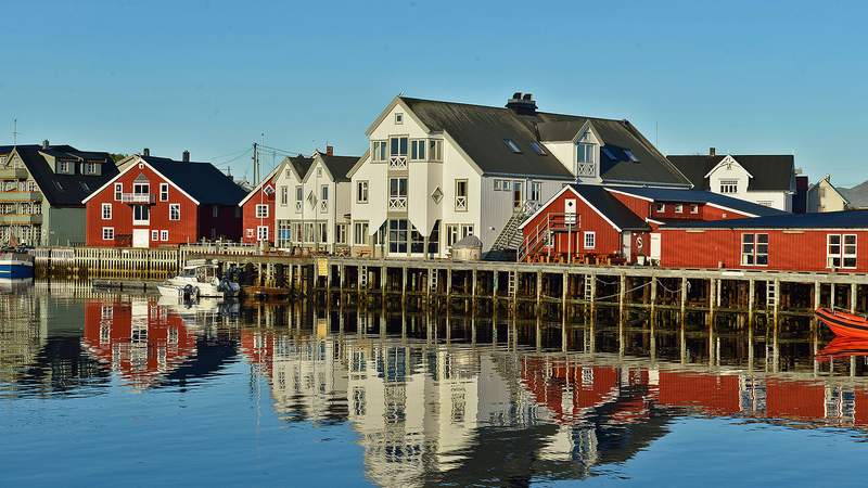 Henningsvær Bryggehotel