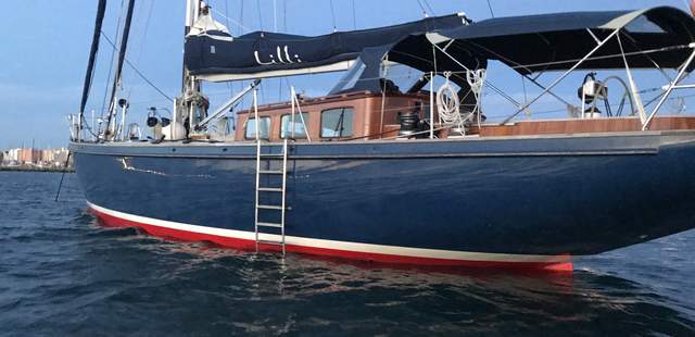 Klassik Yacht 19 Meter im Mittelmeer