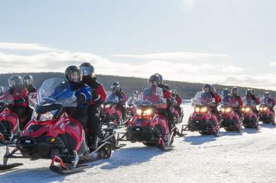 Incentive Reise Lappland Motorschlitten