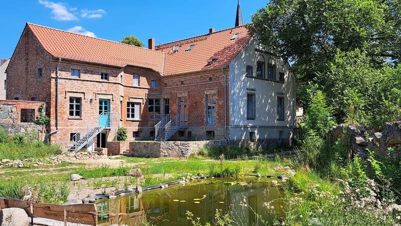 Der Kranichhof Kranichhof Mescherin