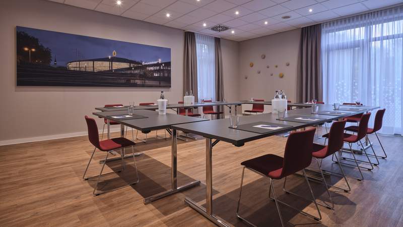 Holiday Inn Express Dortmund Holiday Inn Express Dortmund
