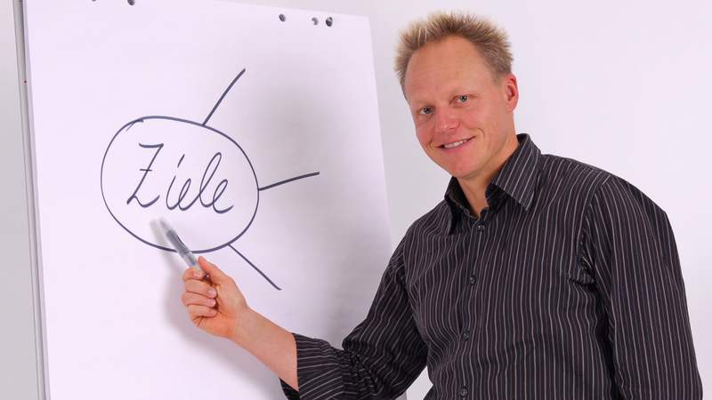 Referent Kai Röckert Referent Kai Röckert mit Vortrag „Ziele sind erreichbar“
