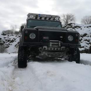 Winter Landrover im Schnee Weihnachtliche „Geländewagen & Quad Safari“