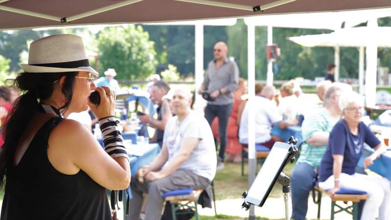 2 Stunden Live Musik Duo - Gitarre & Gesang