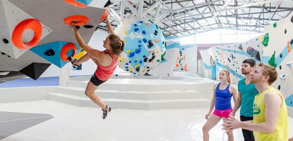 Zusammen stark: Teamevent in der Boulderhalle