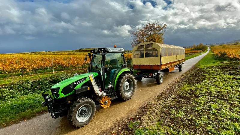 Weingut Planwagen und Spiele Winzer Weingut Erlebnis