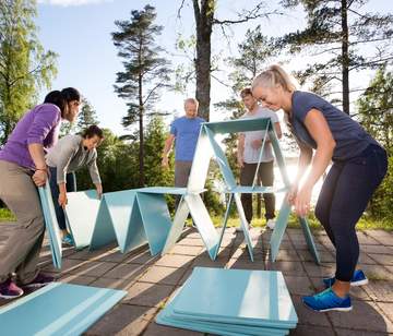 Team-Challenges Teamspiele mit Karten
