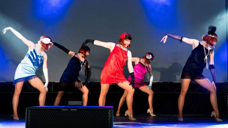 Traditionelle Tanzshows