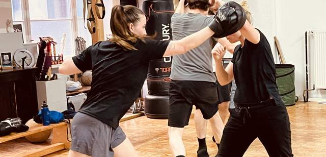 STAND.PUNKT - Self Defence/ Empowerment Selbstverteidigung