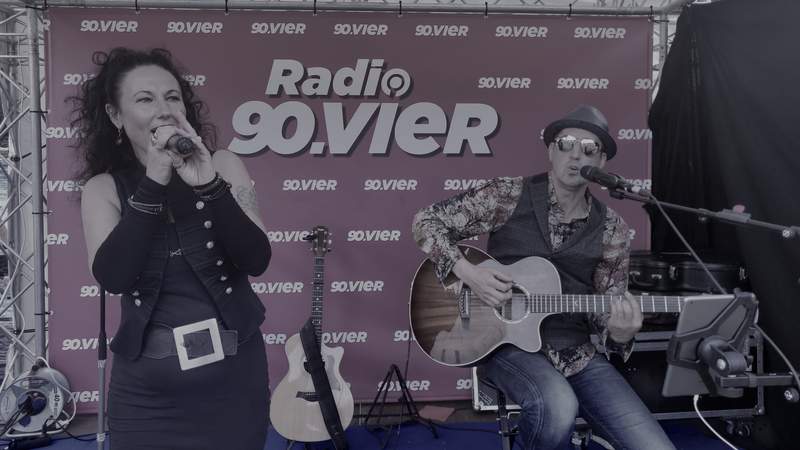 2 Stunden Live Musik Duo - Gitarre & Gesang