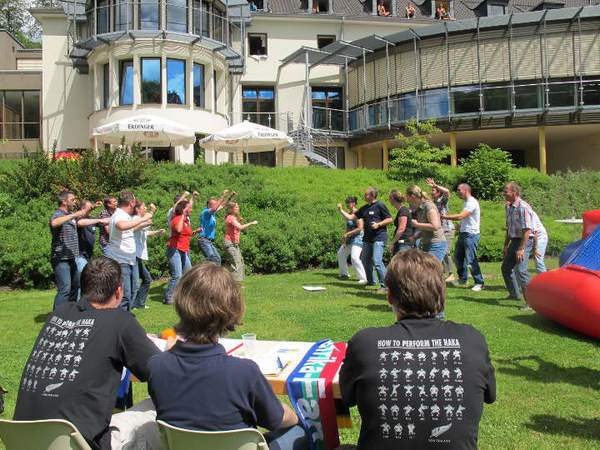 HAKA Teambuilding Event Kommunikation und Motivation