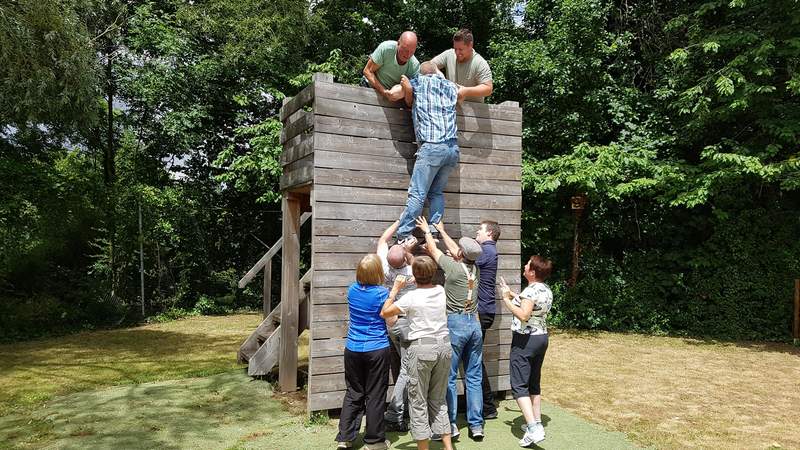 Teambuilding im Teamparcours in Wiesloch Teambuilding im Teamparcours in Wiesloch