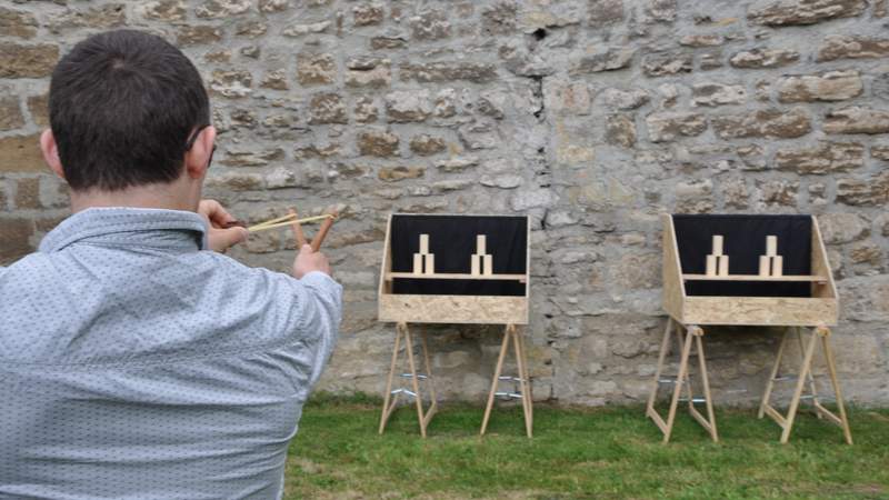 Team-Spaß bei der mittelalterlichen Challenge