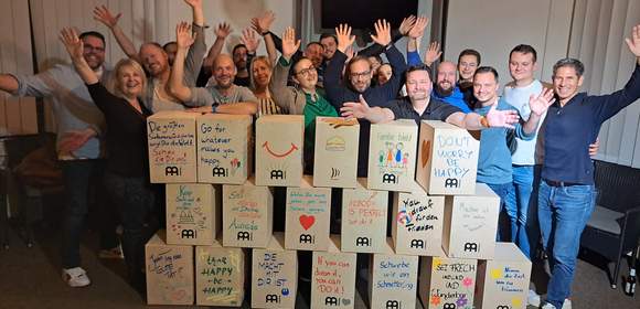 Cajons bauen, bespielen und Spenden