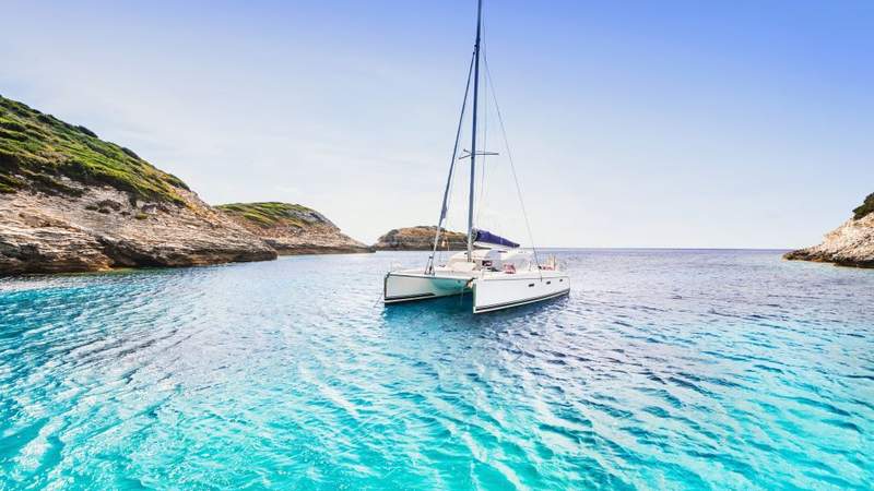 Luxus, Adrenalin & Kulinarik. 100% Ibiza! Luxus, Adrenalin & Kulinarik. 100% Ibiza!