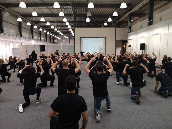 HAKA Grossgruppe Teambuilding Event