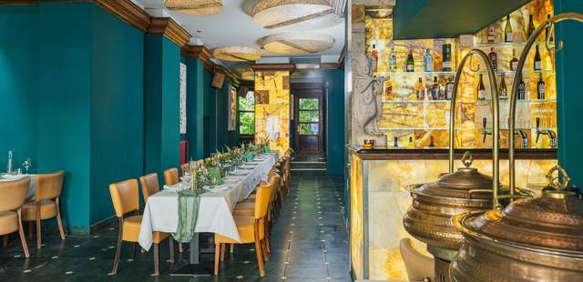 The Origin Bollywood & Dine im THE ORIGIN by AMRIT